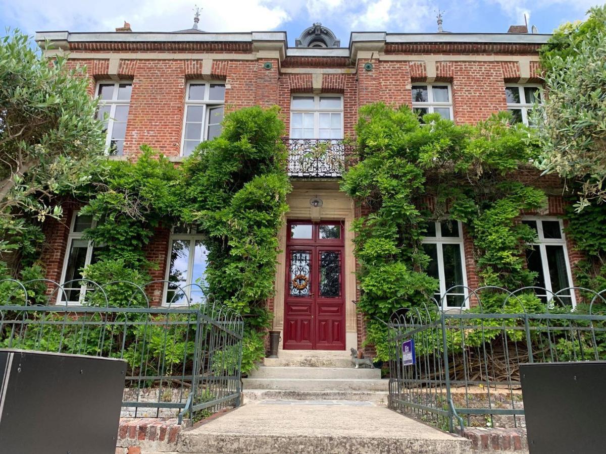 Domaine De Senercy Bed & Breakfast Sery-les-Mezieres Exterior photo